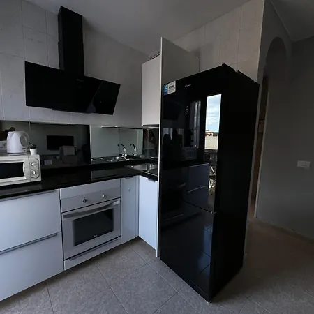 En Apartment *